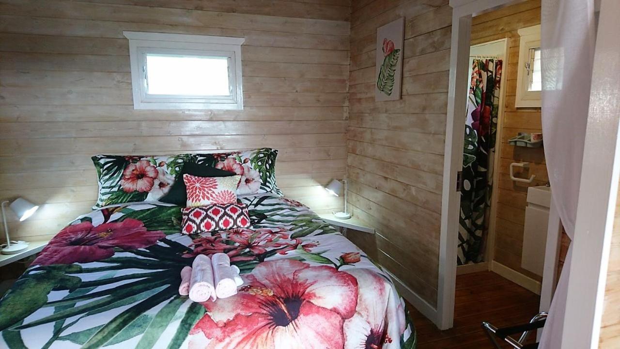 Red Hibiscus Villas راروتونغا المظهر الخارجي الصورة